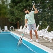 VIVOHOME Cordless Pool Vacuum with Telescopic Pole, Powerful Suction up to 18.5 GPM, 60 Mins Running Time, Handheld Rechargeable Swimming Pool Cleaner for Pools/Spas/Hot Tubs